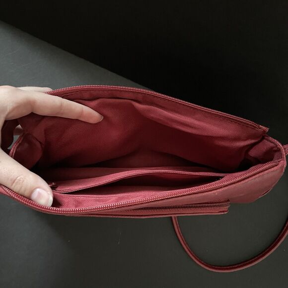 Sag Harbor Red Shoulder Purse Bag - Picture 7 of 8